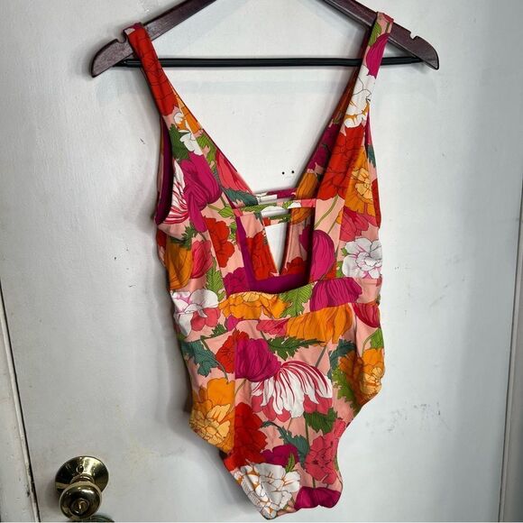 Trina Turk one piece floral bathing suits - Picture 5 of 10